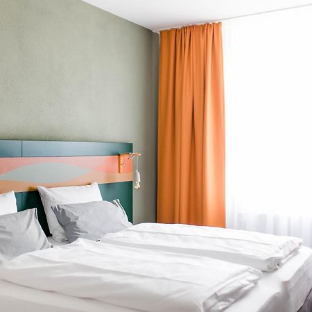 Stadthotel Freilassing Esterno foto