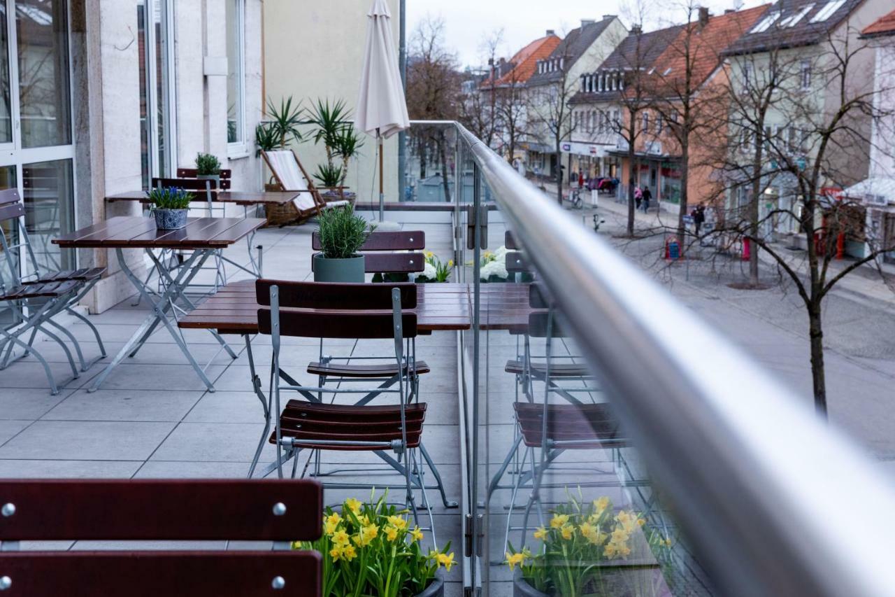 Stadthotel Freilassing Esterno foto